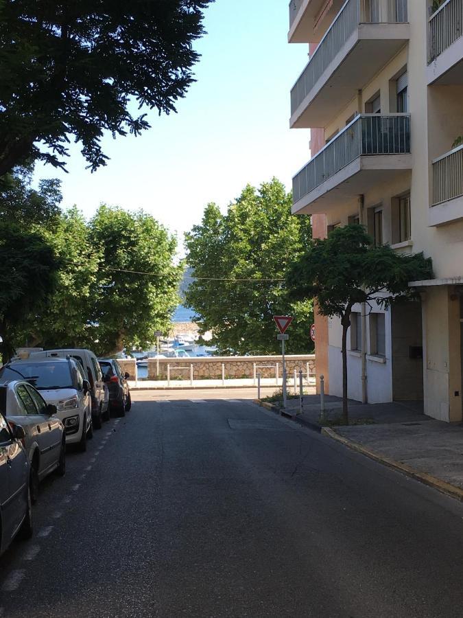 Goeland 3, Climatise, Wifi, Balcons Petite Vue Mer Laterale Au 3 Eme Etage Sans Ascenseur Тулон Екстериор снимка