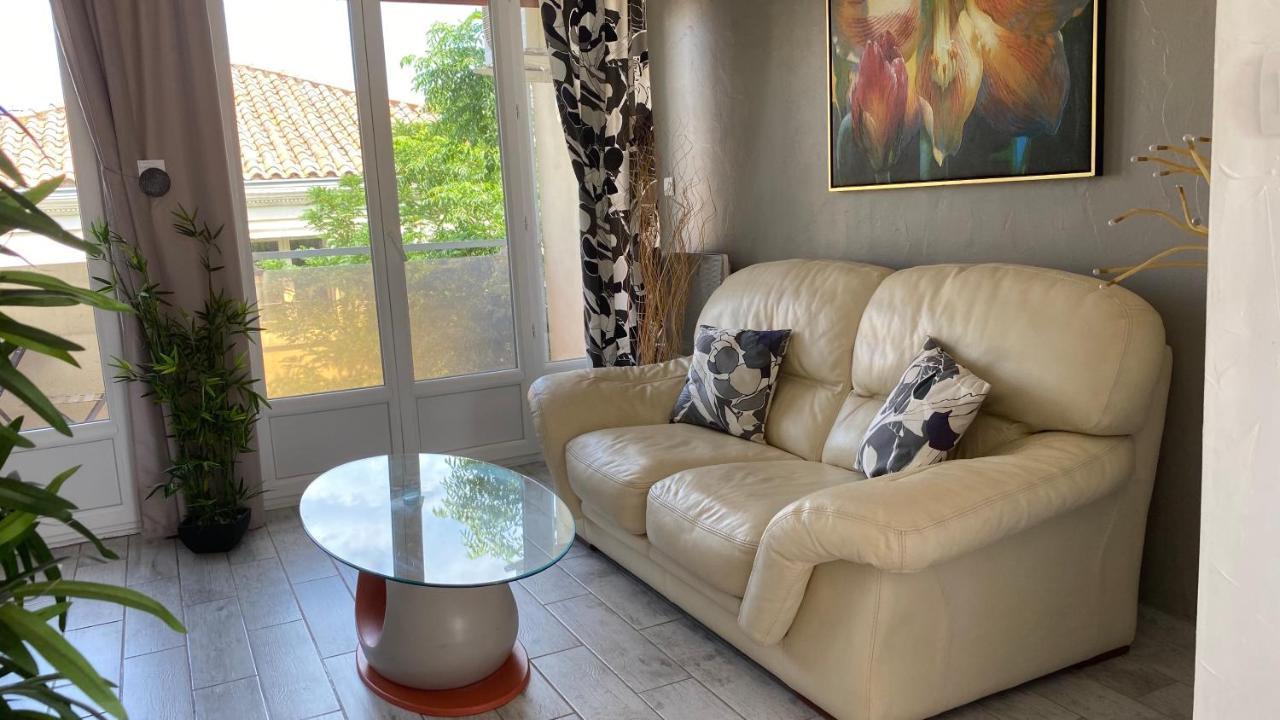 Goeland 3, Climatise, Wifi, Balcons Petite Vue Mer Laterale Au 3 Eme Etage Sans Ascenseur Тулон Екстериор снимка