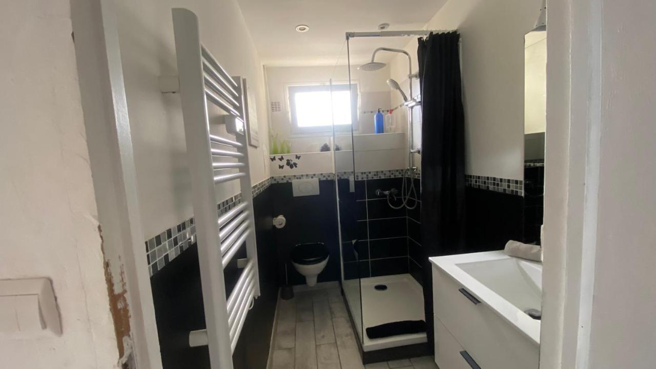 Goeland 3, Climatise, Wifi, Balcons Petite Vue Mer Laterale Au 3 Eme Etage Sans Ascenseur Тулон Екстериор снимка